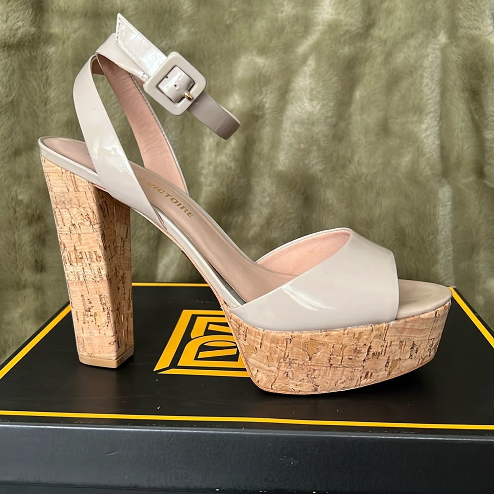 NEW! Pour La Victoire - Nasha - Patent Leather Platform